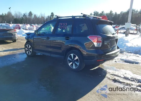 2017 Subaru Forester 2.5I Premium z USA, uszkodzony, nr VIN JF2SJAEC1HH580968